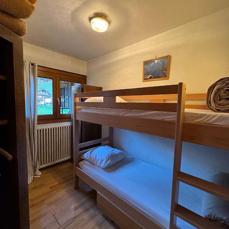 L'Ardesia Hostel Morzine Buitenkant foto